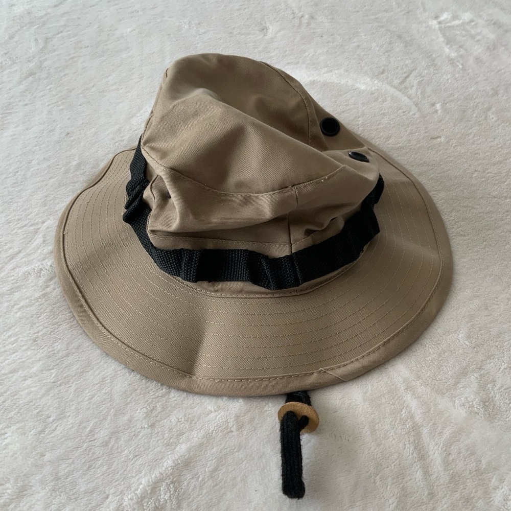 VINTAGE Bucket Hat